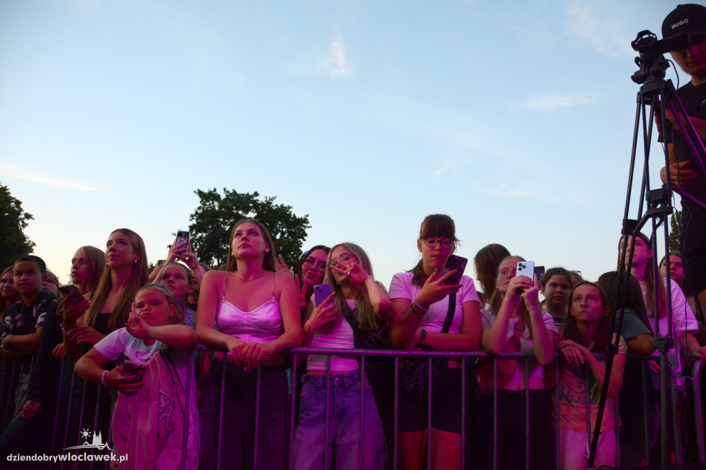 Young Brześć Festiwal: Kacper BLONSKY