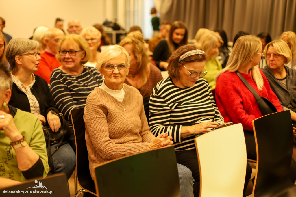 Spotkanie autorskie z Przemkiem Kossakowskim