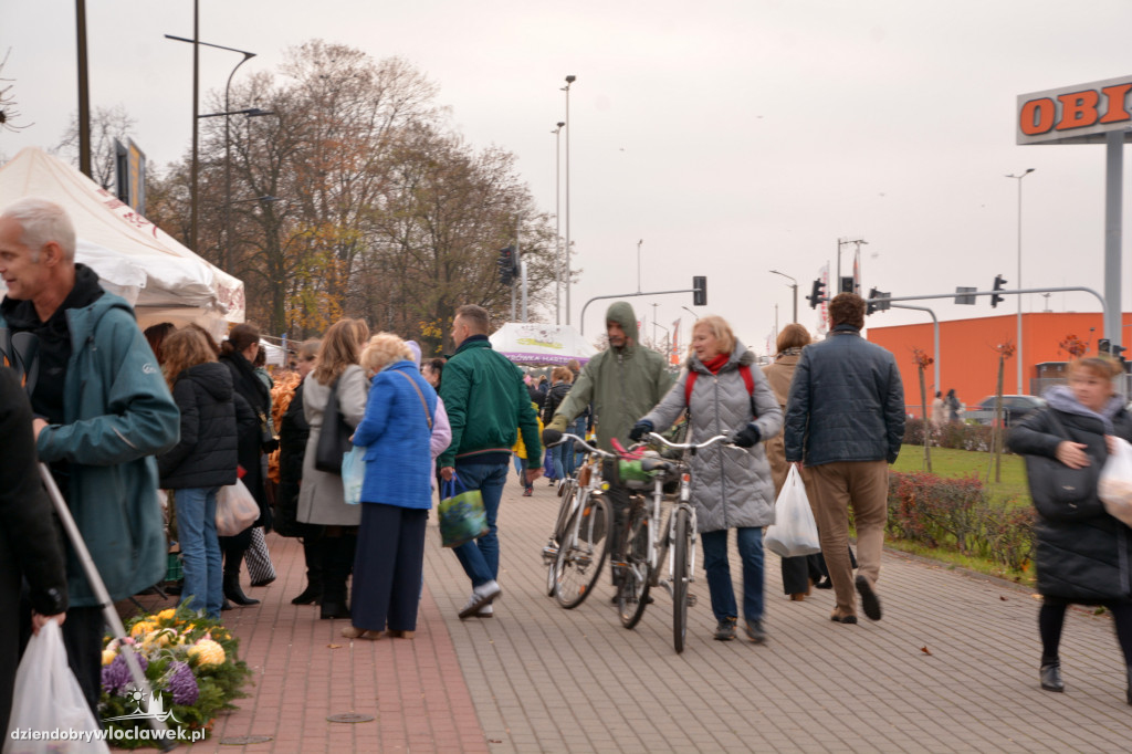 1 listopada we Włocławku - Święto Zmarłych