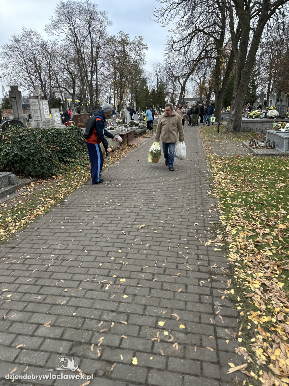 1 listopada we Włocławku - Święto Zmarłych