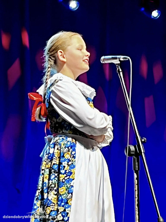  II Powiatowy Przegląd Zespołów Folklorystycznych