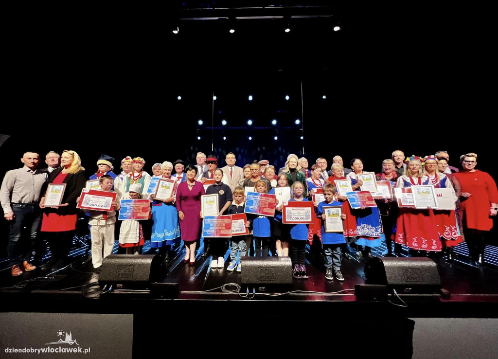  II Powiatowy Przegląd Zespołów Folklorystycznych