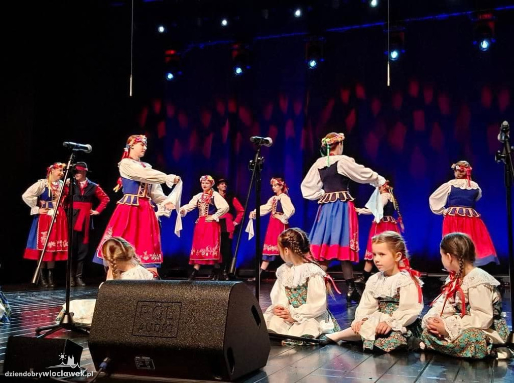  II Powiatowy Przegląd Zespołów Folklorystycznych