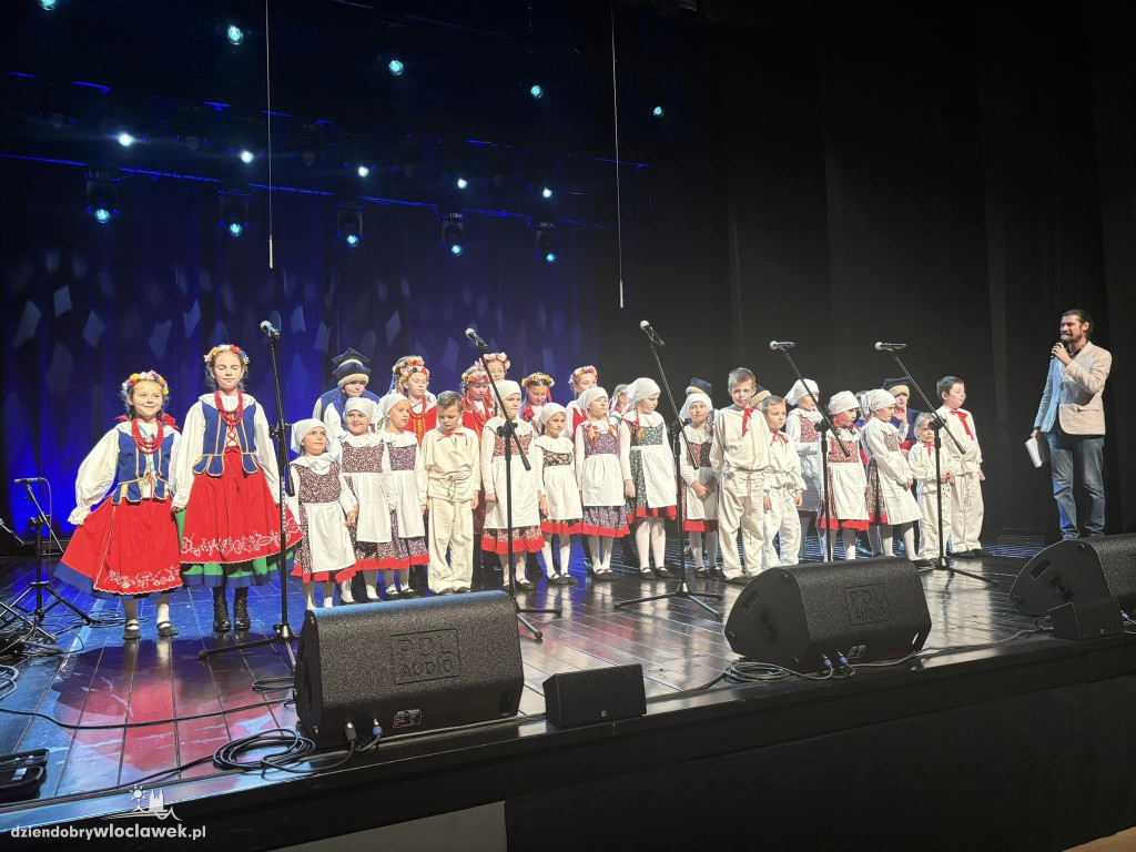  II Powiatowy Przegląd Zespołów Folklorystycznych