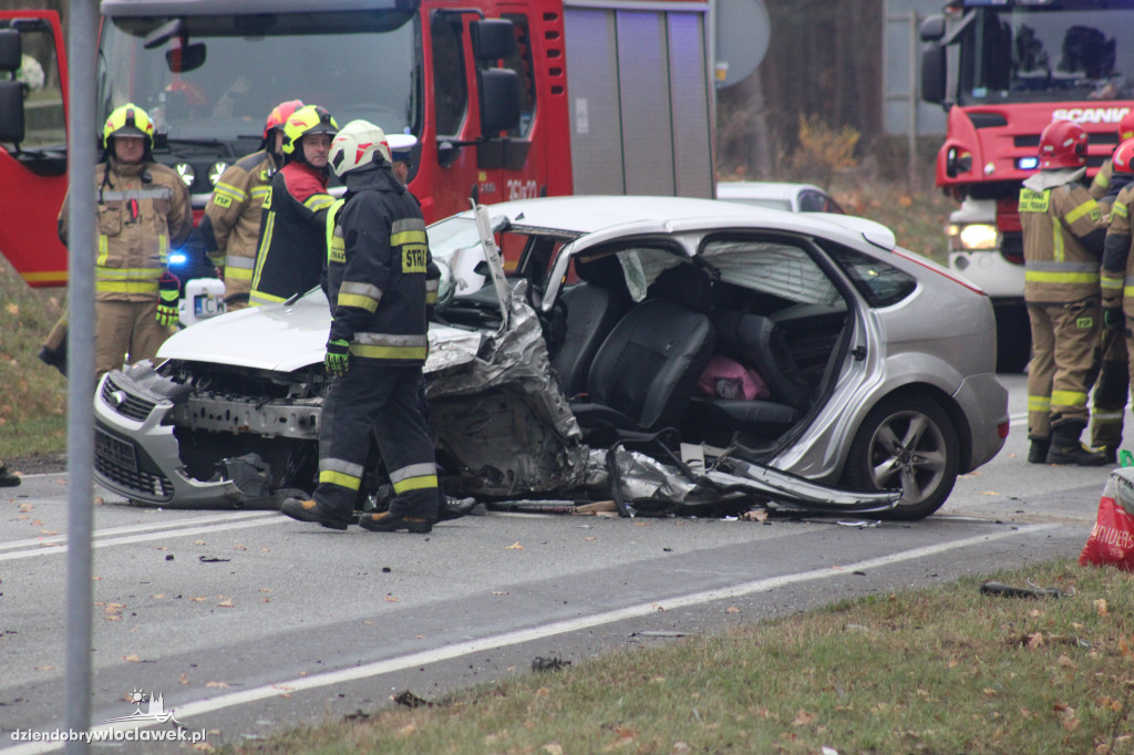 Wypadek na DK62. Zderzyły się trzy auta