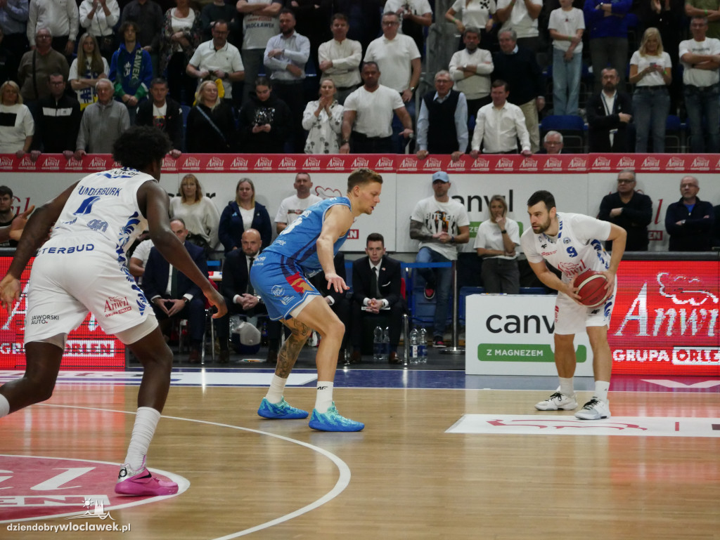 Anwil Włocławek vs Twarde Pierniki - mecz