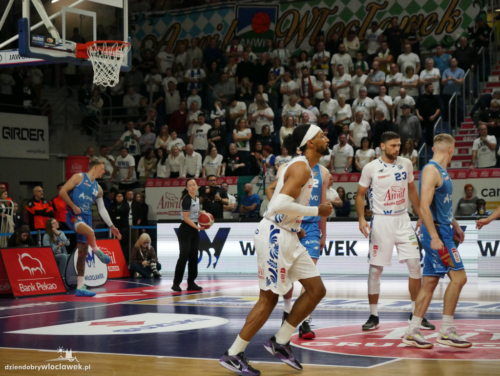 Anwil Włocławek vs Twarde Pierniki - mecz