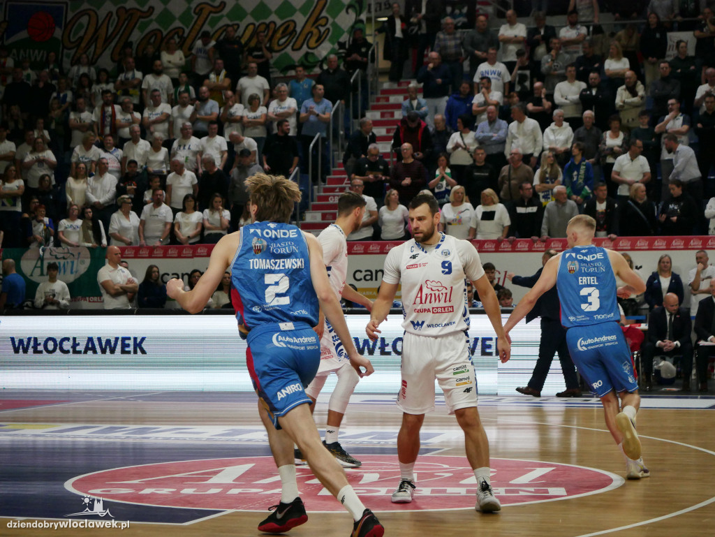 Anwil Włocławek vs Twarde Pierniki - mecz