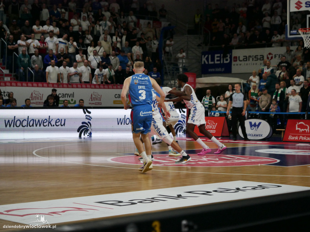 Anwil Włocławek vs Twarde Pierniki - mecz