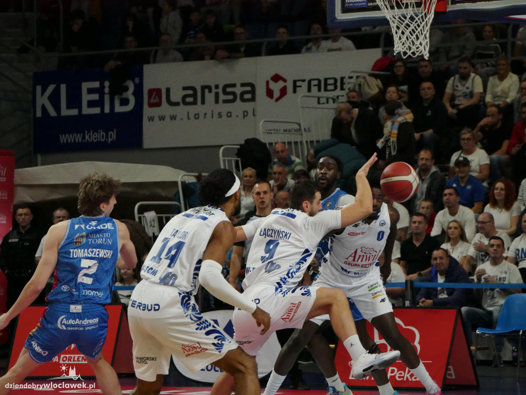 Anwil Włocławek vs Twarde Pierniki - mecz